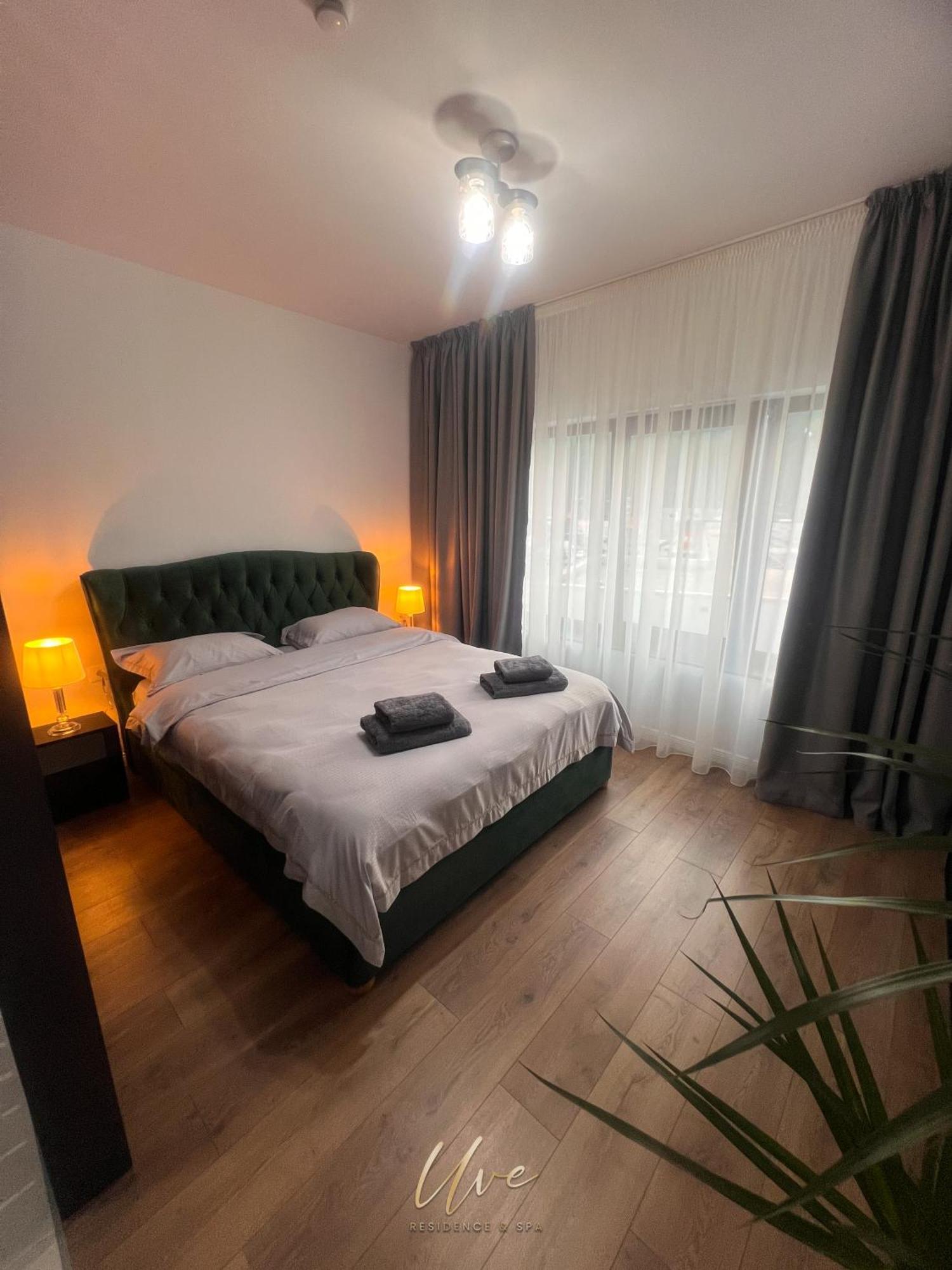 Uve Residence & Spa Пьятра-Нямц Экстерьер фото