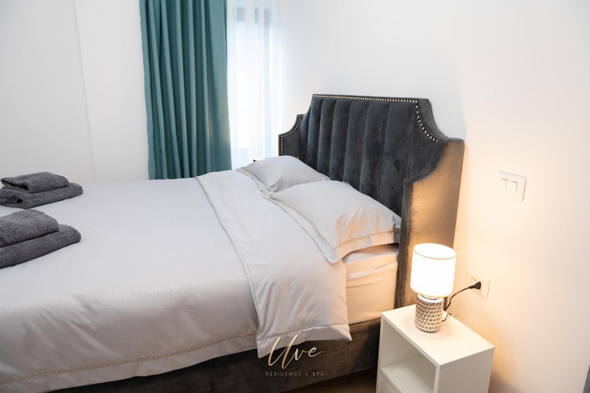 Uve Residence & Spa Пьятра-Нямц Экстерьер фото