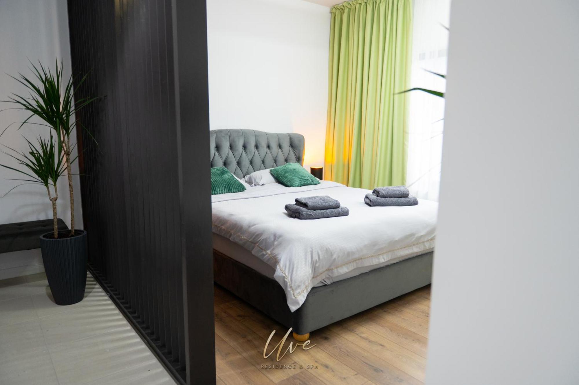 Uve Residence & Spa Пьятра-Нямц Экстерьер фото
