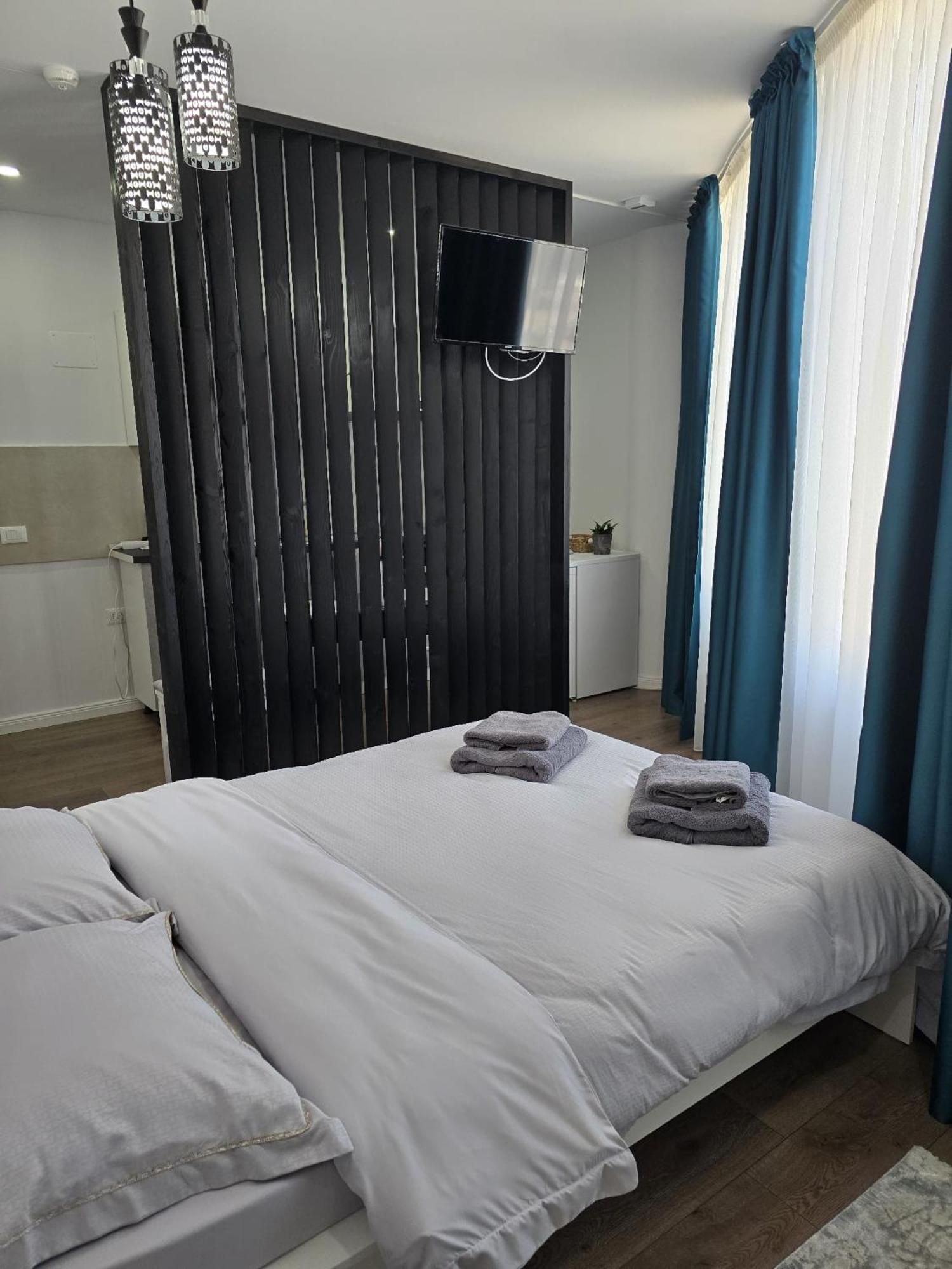Uve Residence & Spa Пьятра-Нямц Экстерьер фото